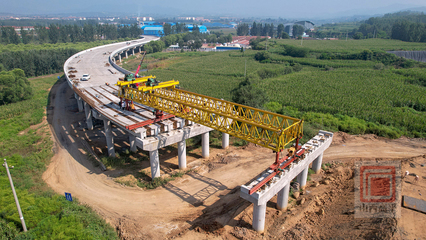 全力推進(jìn)長(zhǎng)晉高速神農(nóng)互通工程建設(shè) 確保年底實(shí)現(xiàn)主線貫通目標(biāo)